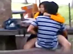 Cliente tetona le da ...