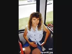 Rubia a cuatro patas ...