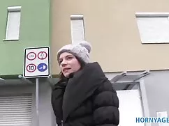 Un modelo con una fa ...