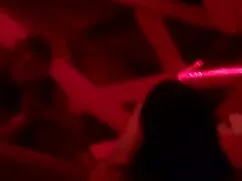 Morena sexy se acari ...