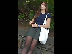 La madre chupa el fa ...
