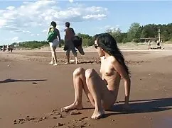 Chica joven con gafa ...