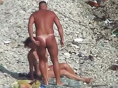 Dama con rizos suelt ...